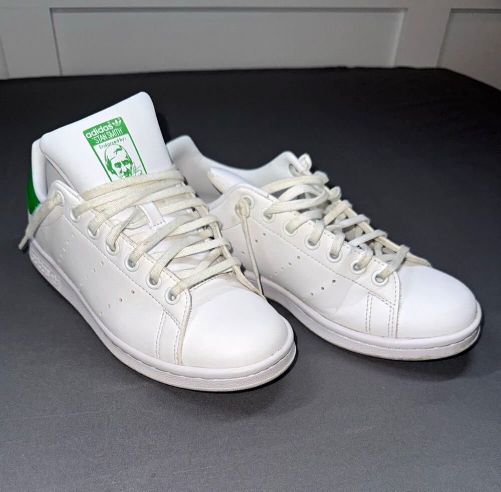 adidas Stan Smith Primegreen White/Green Low Top Lace Sneakers Womens size 5 1/2